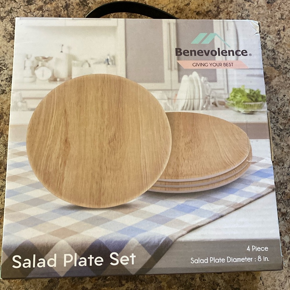 Salad plates wooden